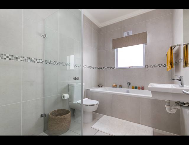 3 BEDROOM FREESTANDING FOR SALE IN SUNNINGDALE